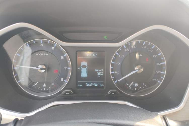 Used Geely Auto Vision X3 2019 Upgraded Model 1.5L Manual Elite Version
