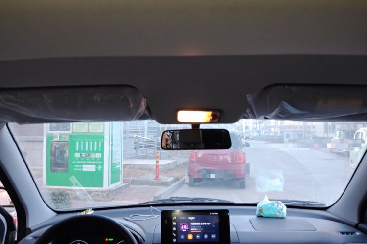 Used Wuling Hongguang New Energy 2025 Extended-Range Hybrid 50KM Comfort Version Headliner