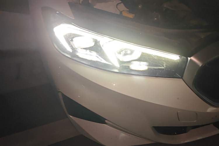 Used BMW i3 2022 eDrive 35 L Right Front Headlight