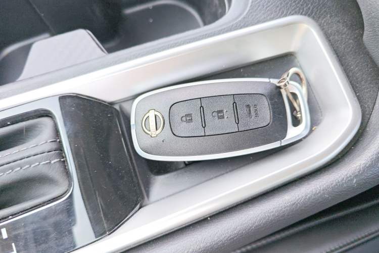 Used Nissan Sylphy 2026 Model 1.6L CVT Genuine Edition
