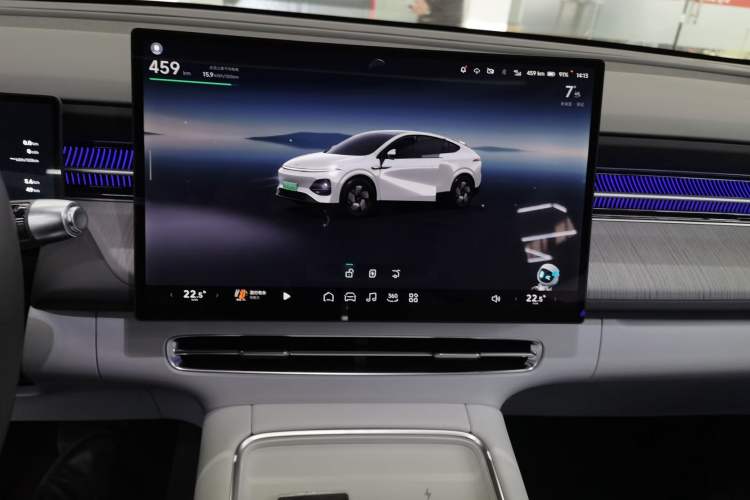 Used XPeng G6 2025 625 Long-Range Max Tech Edition Audio And AC Panel