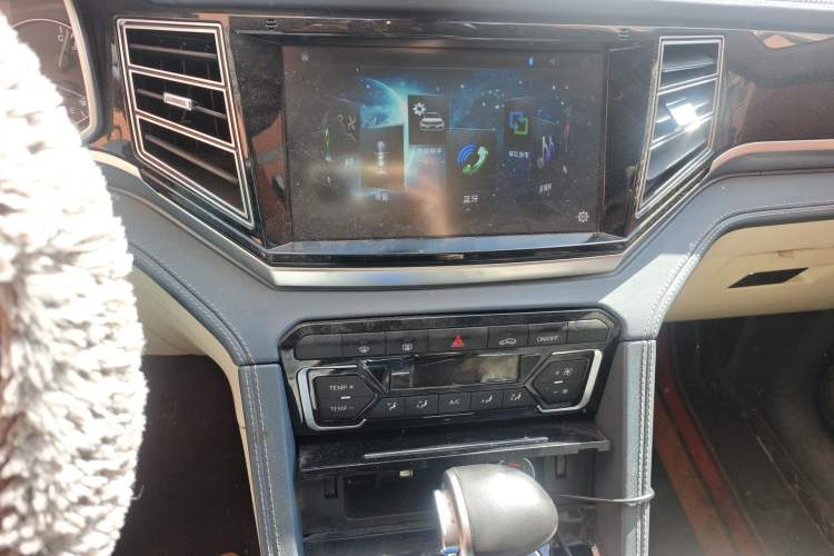 Used Zotye Domy X7 2017 Upgraded Edition 1.8T DCT Huashan Model
