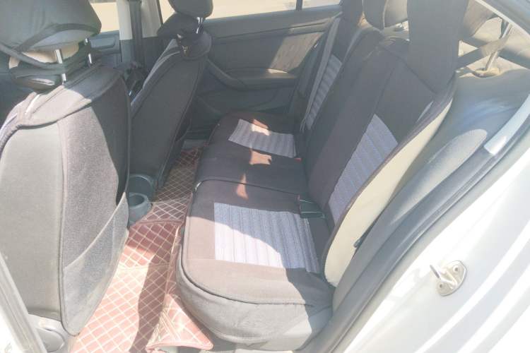 Used Volkswagen Santana 2021 1.5L Automatic Fashion Edition Left Rear Seat