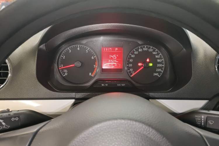 Used Volkswagen Jetta 2015 Value Edition 1.6L Automatic Comfort Version