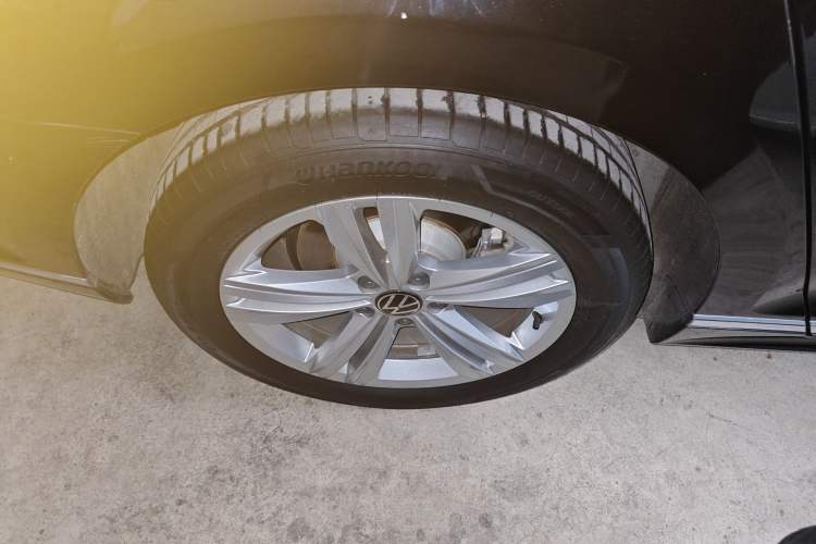 Used Volkswagen Magotan 2025 Zhongxiang Version 280TSI DSG Comfort Edition