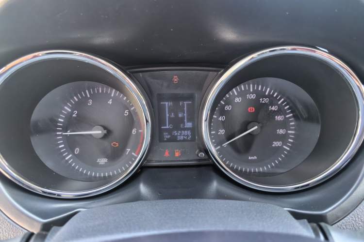 Used HYOSOW S3 2015 1.5L Luxury Model China V Standard Instrument Cluster