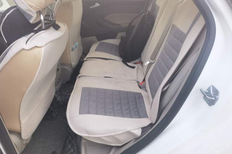 Used Ford Focus 2018 Sedan Classic 1.6L Manual Comfort Plus SmartDrive Edition