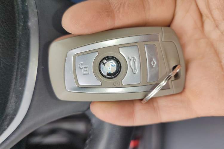 Used BMW 5 Series 2014 525Li Fashion Design Package