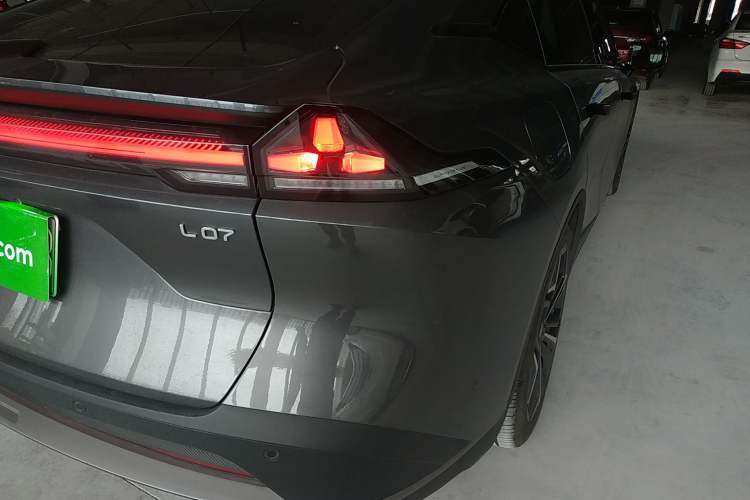 Used Deepal L07 2024 230Max Qiankun Intelligent Driving ADS SE Range-Extended Version