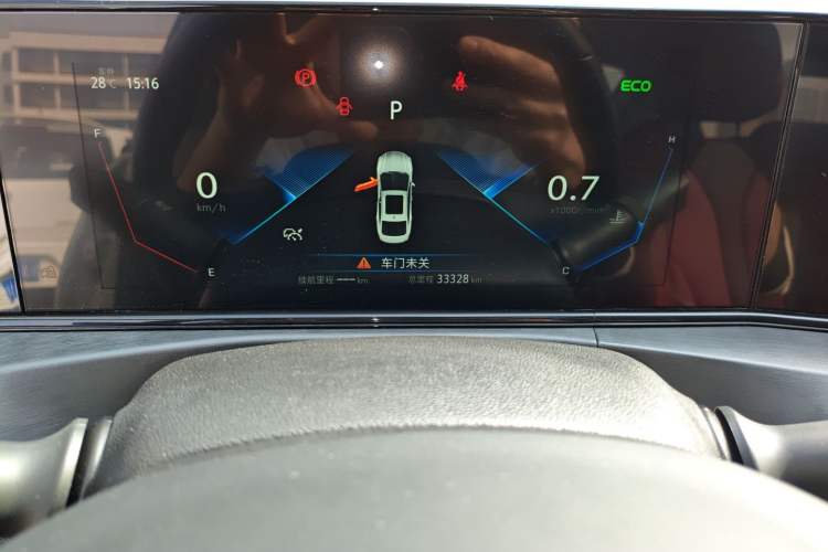 Used CHANGAN Eado 2021 PLUS Blue Whale NE 1.4T GDI DCT Flagship Model Odometer Close Up