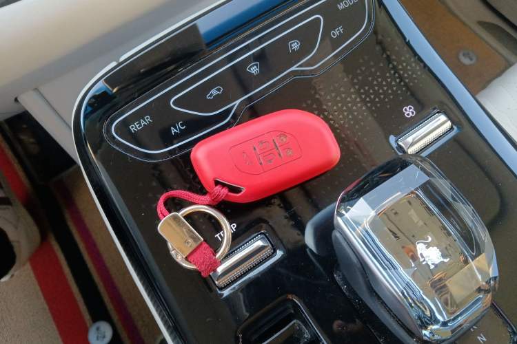 Used FORTHING Xinghai V9 2024 1.5TD 200km Qingyunti Series Premium Version
