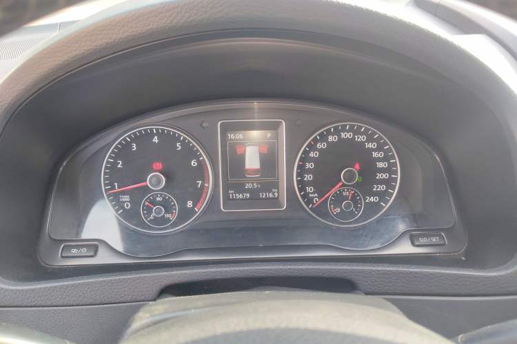 Used Volkswagen Multivan 2012 2.0 TSI Two-Wheel Drive Business Edition Instrument Cluster