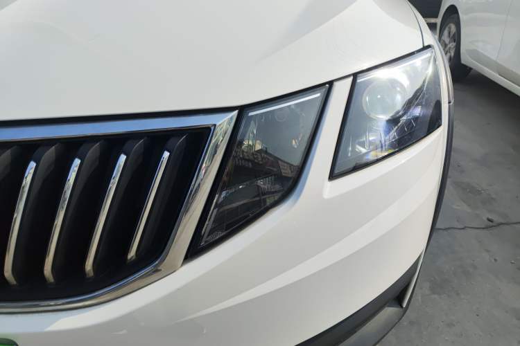 Used Skoda Octavia 2018 Station Wagon TSI230 DSG Luxury Edition