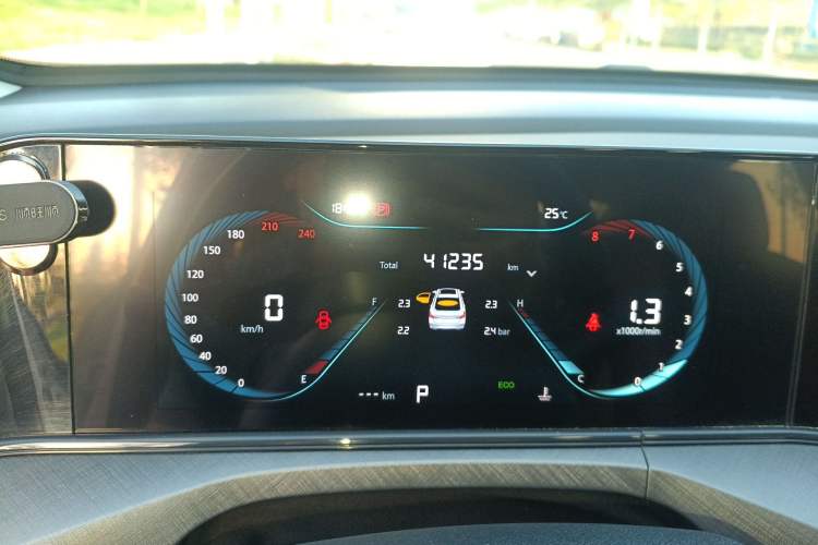 Used CHANGAN Eado 2023 Changan Edition PLUS Blue Whale NE 1.4T GDI DCT Prestige Version
