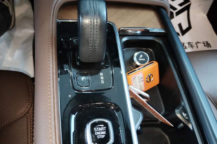 Used Volvo S90 2021 B5 Zhiyi Luxury Edition
