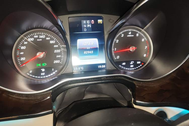 Used Mercedes-Benz V-Class 2018 V 260 L Prestige Extended Version China VI