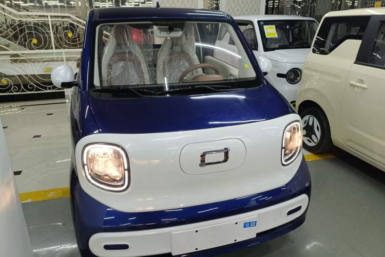 Used Bestune Pony 2026 222km Colorful Horse Front