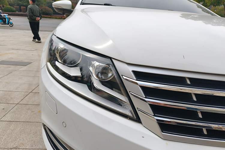 Used Volkswagen FAW-Volkswagen CC 2015 1.8TSI Luxury Model