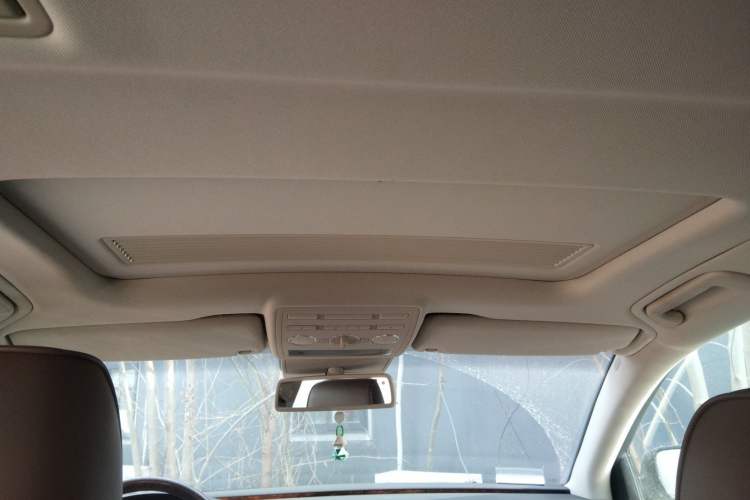 Used Volkswagen Phaeton 2014 3.0L Executive Model Headliner