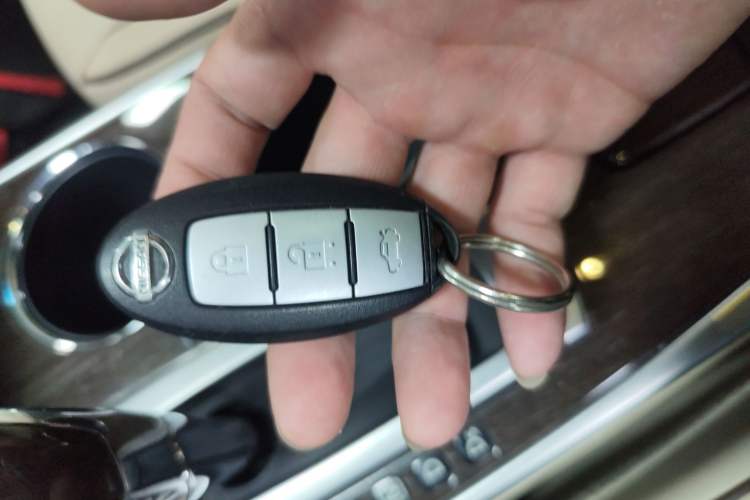 Used Nissan Teana 2014 Duke 2.5L XV Deluxe Edition
