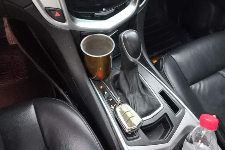 Used Cadillac SRX 2015 3.0L Comfort Version
