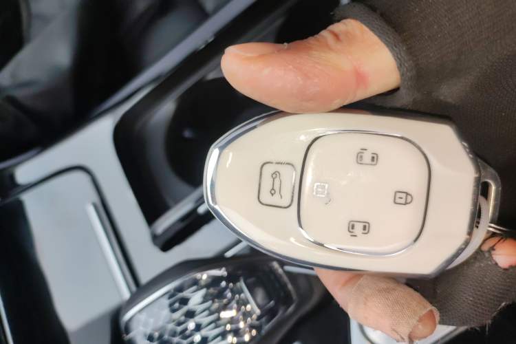 Used GAC Trumpchi M8 2024 Master Series 400T Prestige Edition