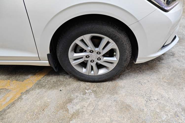 Used CHANGAN Eado 2019 1.6L GDI Manual Value Edition China VI Standard
