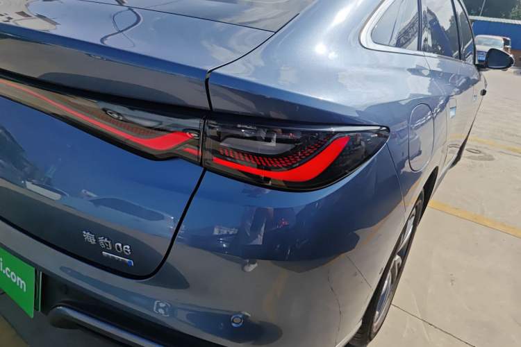 Used BYD Seal 06 New Energy 2025 EV 470KM Prestige Edition
