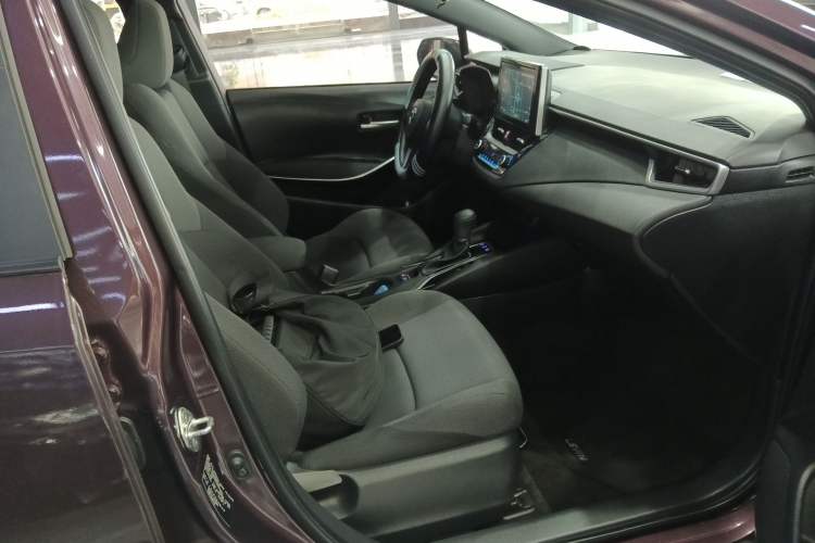 Used Toyota Levin 2022 Dual-Engine 1.8H E-CVT Luxury Edition
