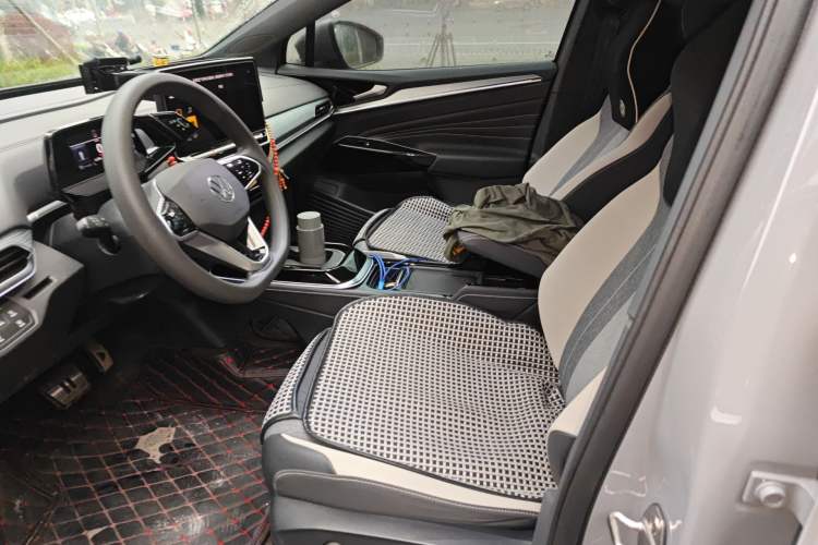 Used Volkswagen ID.4 CROZZ 2024 Pure Edition Limited Edition Left Front Seat