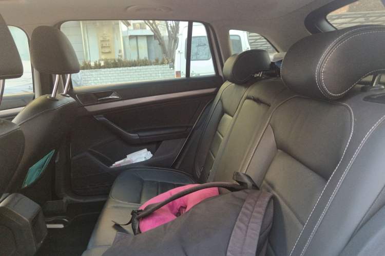 Used Volkswagen Gran Lavida 2015 230TSI DSG Comfort Edition
