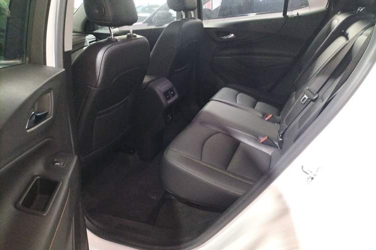 Used Chevrolet Equinox 2019 535T Automatic YuJie Edition China VI Left Rear Seat