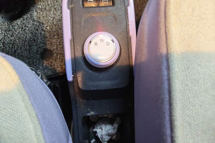 Used Chery QQ Ice Cream 2022 170km Sundae Phosphate Lithium-Ion
