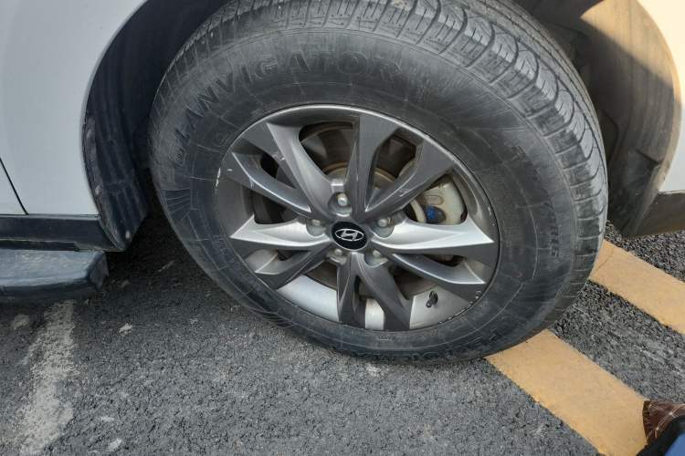 Used Hyundai ix35 2015 2.0L Manual Two-Wheel Drive Comfort Version China IV Standard