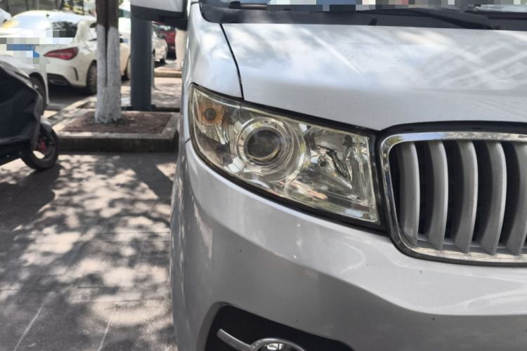 Used Jinbei Hiace X30 2013 1.3L Comfort Model Right Front Headlight