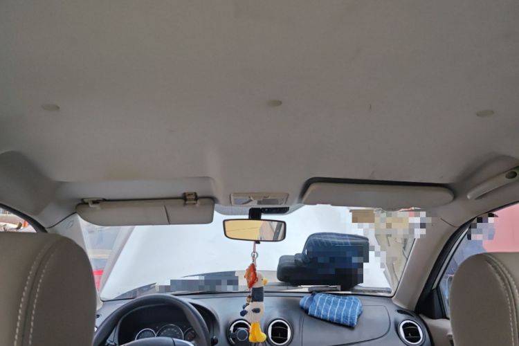 Used CHANGAN Alsvin V3 2012 1.3L Manual Luxury Version China IV Standard
