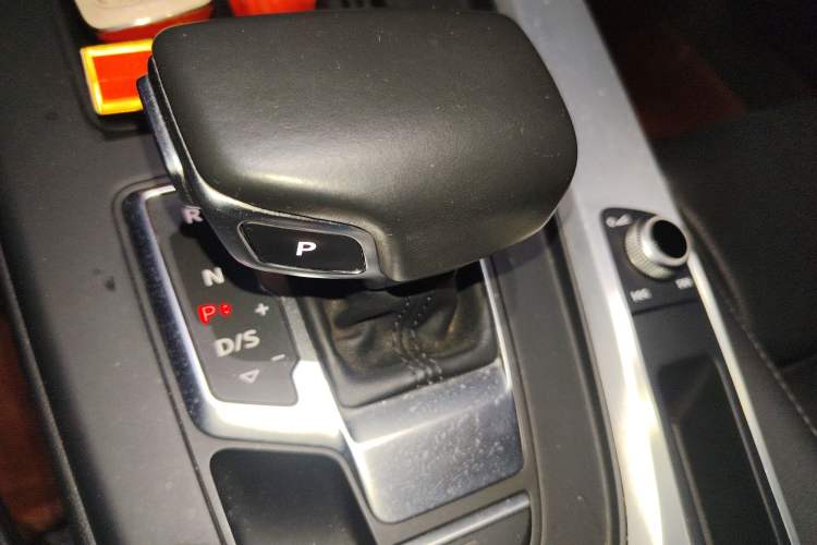 Used Audi A4L 2020 40 TFSI Fashion Dynamic Model