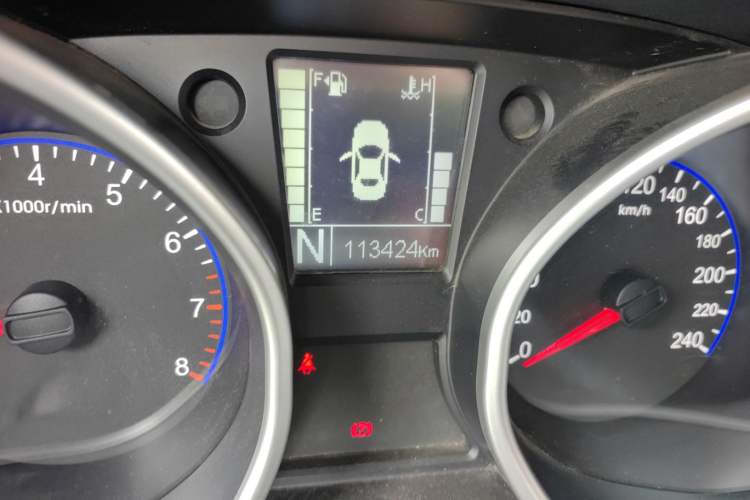 Used Geely Auto GX7 2015 Sport Edition 2.0L Automatic Luxury Model