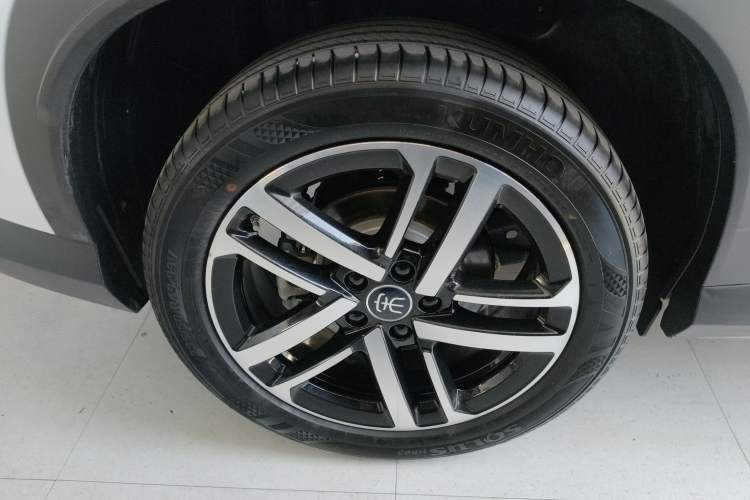Used BYD Song L DM-i 2024 112 km Leading Edition
