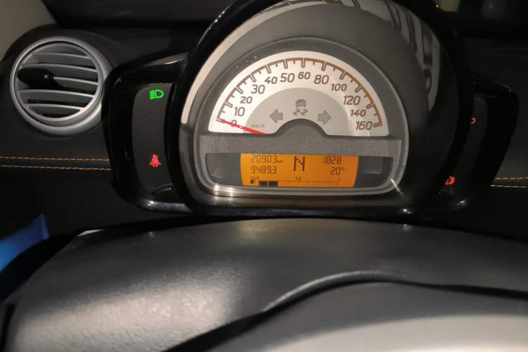 Used smart fortwo 2014 1.0 MHD Hardtop City Lightwave Passion Edition