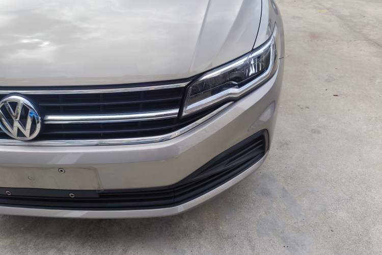 Used Volkswagen Bora 2019 Revised Version 1.5L Automatic Fashionable Style China VI