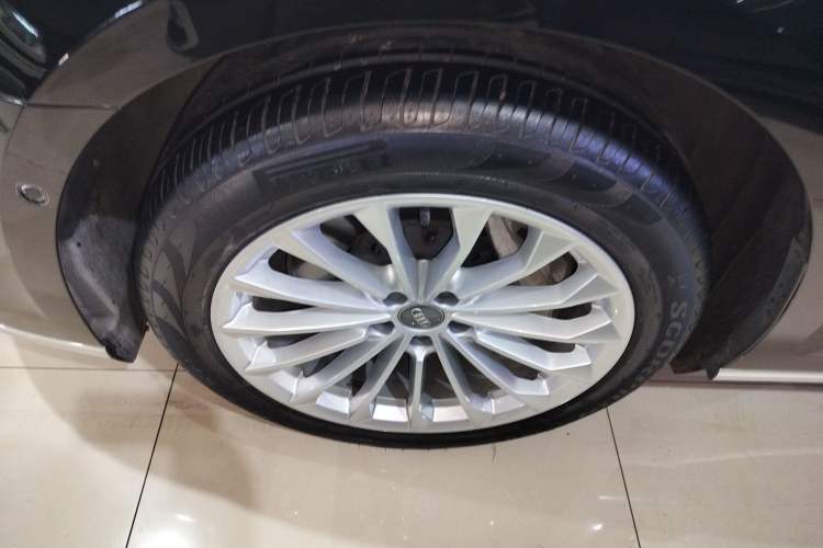 Used Audi A8 2018 A8L 55 TFSI quattro Launch Edition Prestige Model
