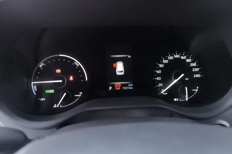 Used Toyota Granvia 2024 2.5L Hybrid Luxury Edition