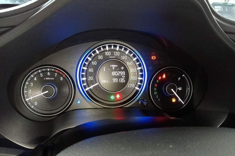 Used Honda Crider 2015 1.8L automatic comfort version