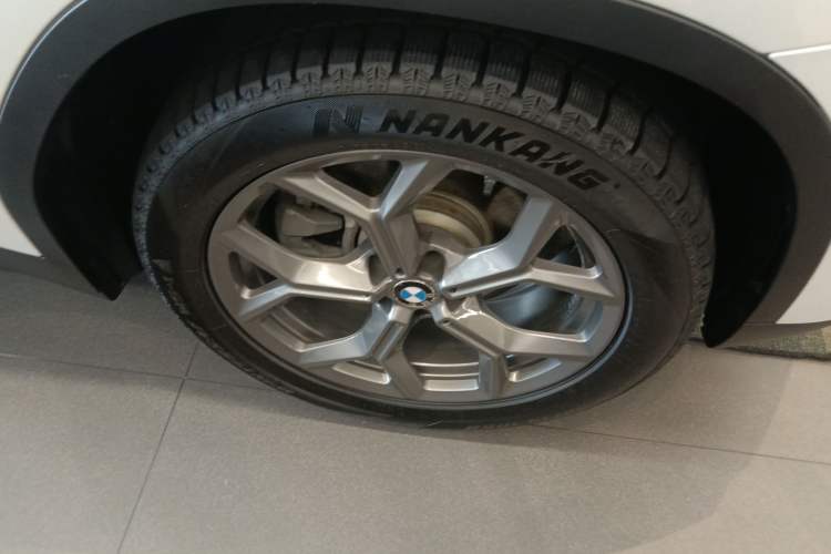 Used BMW X3 2020 xDrive28i Luxury Package Exterior 4