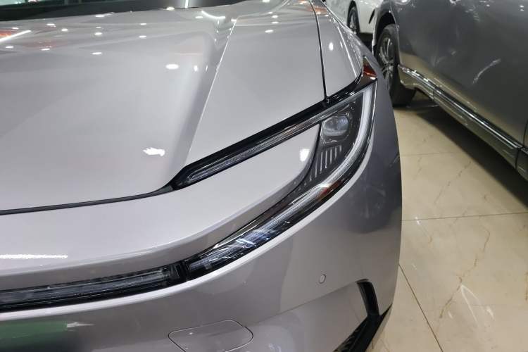 Used Toyota bZ5 2025 Model 550 PRO Left Front Headlight