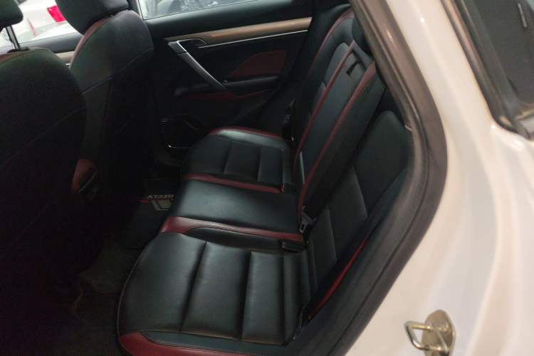 Used Geely Auto Coolray 2019 Sport Version 260T DCT Battle China VI Standard