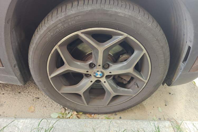 Used BMW X1 2018 xDrive25Li Luxury Model
