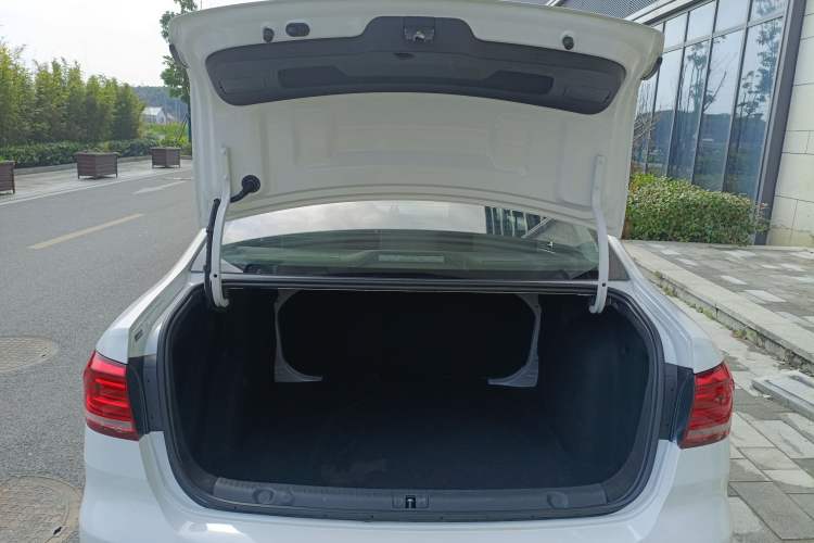 Used Volkswagen Lavida 2019 Lavida Start 1.5L Automatic Trendy Version China VI Standard