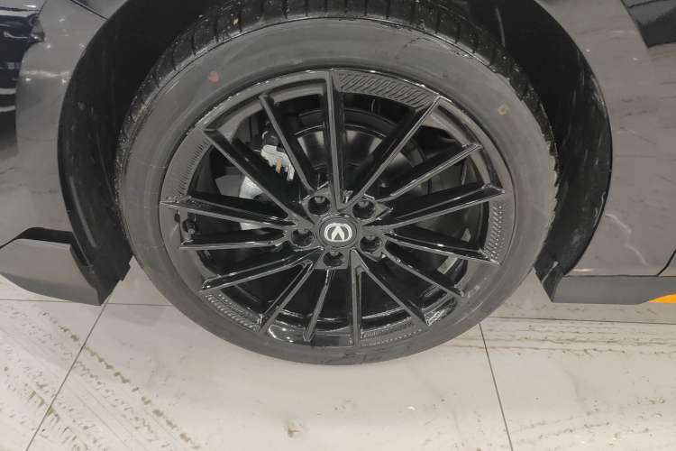 Used CHANGAN UNI-V 2024 1.5T Prestige Sport Edition